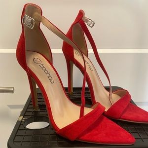 Brand new booboo red heels